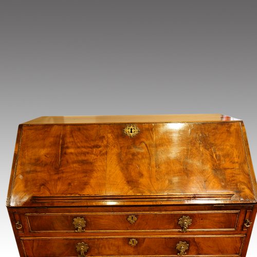 George III walnut bureau slope