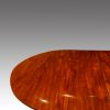 Georgian style 3 pillar dining table end detail