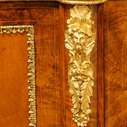 Victorian walnut serpentine credenza gilt bronze mount