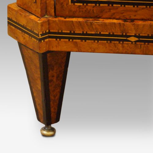Dutch amboyna inlaid display cabinet leg