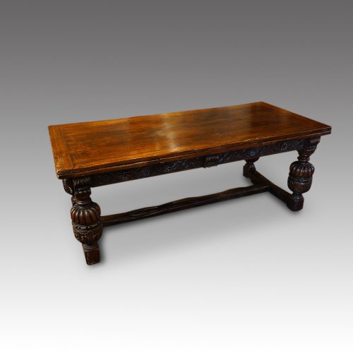 Antique oak large drawleaf dining table