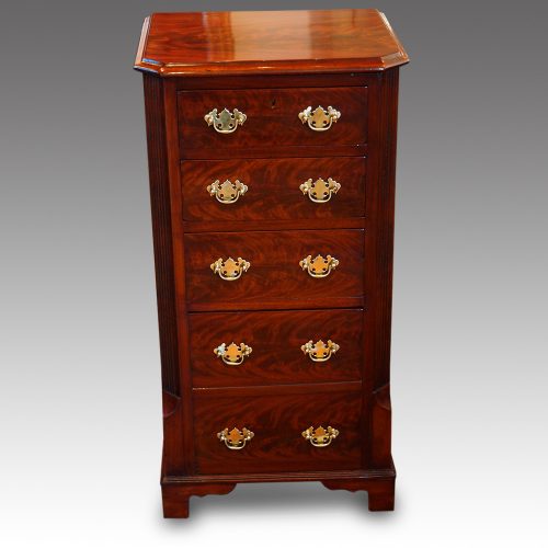 Pair of mahogany narrow chests front