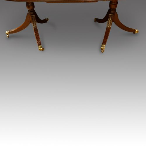 Regency style mahgany dining table pillar detail