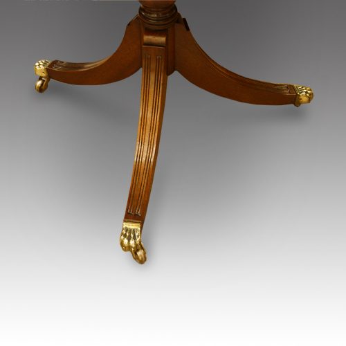 Regency style mahgany dining table pillar detail