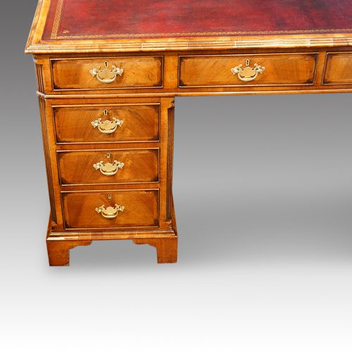 Georgian style walnut pedestal desk drawers