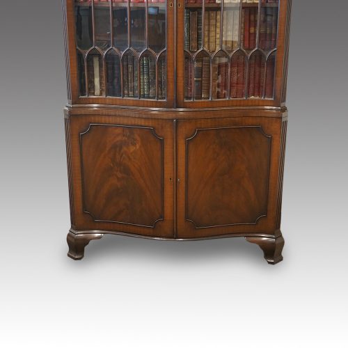 George V serpentine bookcase base