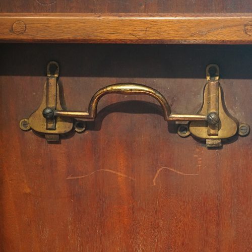 William IV mahogany circular small dining table catch