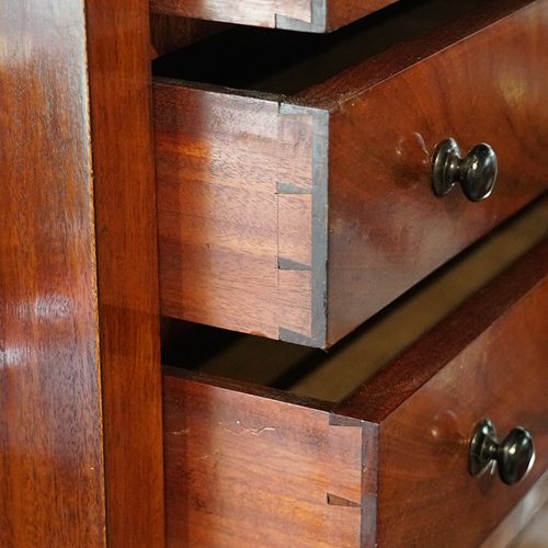 Victorian mahogany Wellington chest dovetails