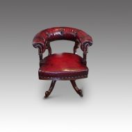 Victorian mahogany desk by James Shoolbred