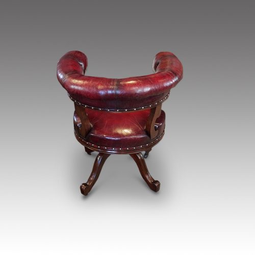 Victorian mahogany desk by James Shoolbred rear