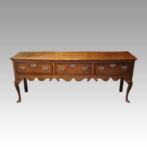 Georgian oak cabriole leg dresser base