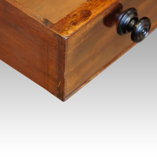 Georgian mahogany writing table dovetail