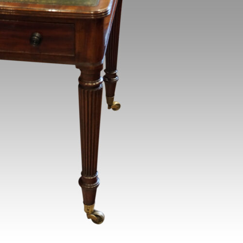 Georgian mahogany writing table leg