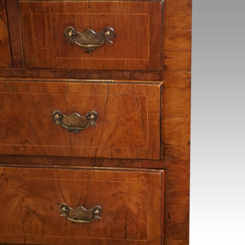 George III walnut Norfolk chest drawers
