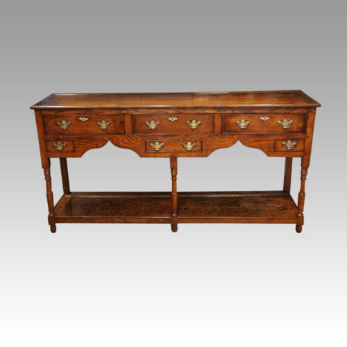 Georgian oak pot board dresser
