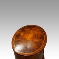 Oval mahogany book centre table top