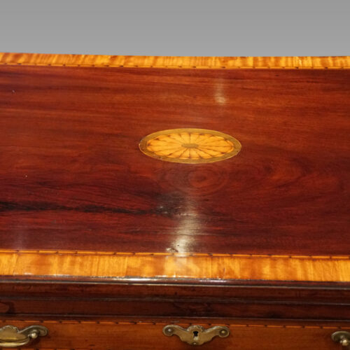 George III inlaid kneehole top inlay