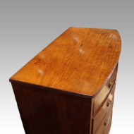 Georgian mahogany bow chest top