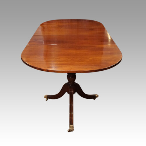 Georgian style mahogany dining table end top