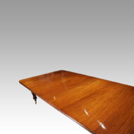 Victorian 12+seat mahogany dining table