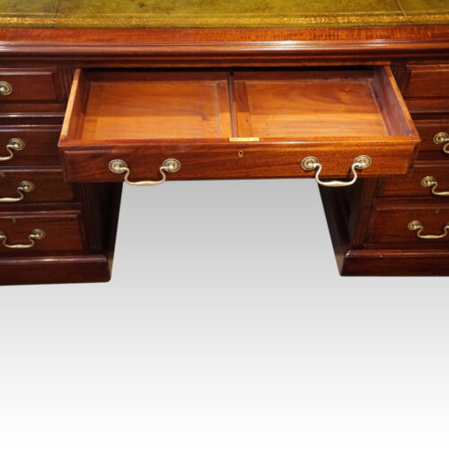 Edwardian mahogany large pedestal desk central drawer