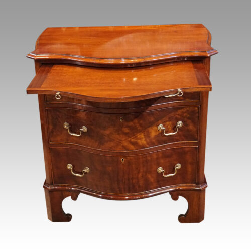 Edwardian small serpentine chest slide