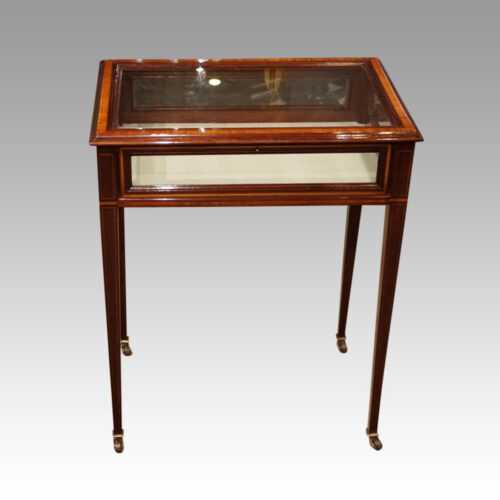 Edwardian inlaid mahogany curio cabinet front