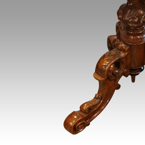Victorian inlaid walnut Maypole wine table top leg
