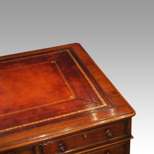 Victorian mahogany pedestal desk 150cms top corner