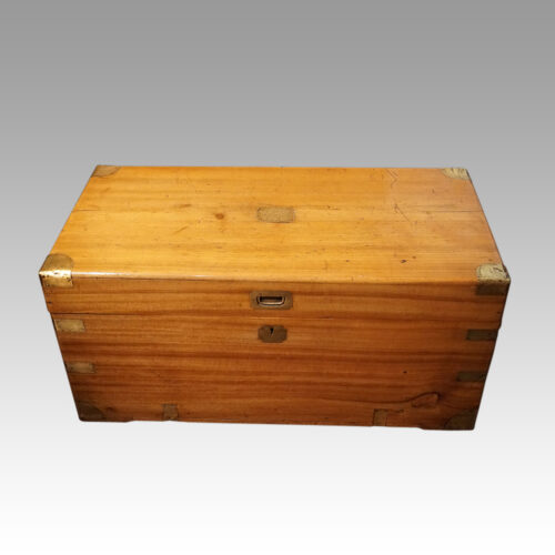 Victorian Camphorwood chest angle