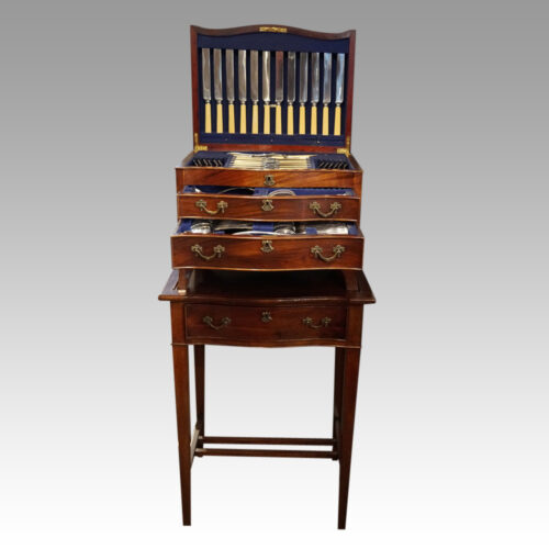Edwardian mahogany canteen of cutlery