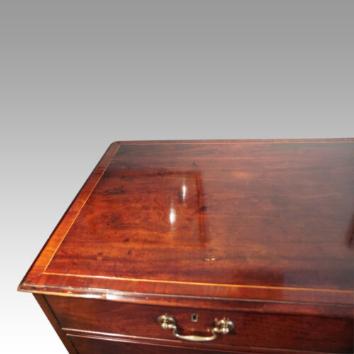 George III mahogany chest corner