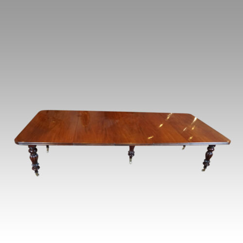 Victorian mahogany large extending dining table side view