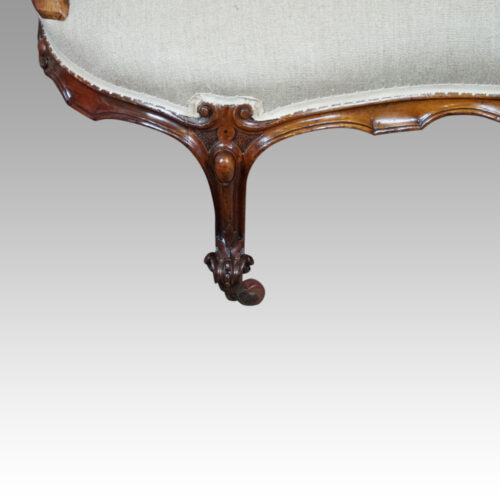 Victorian walnut sofa leg
