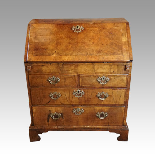 George I walnut bureau