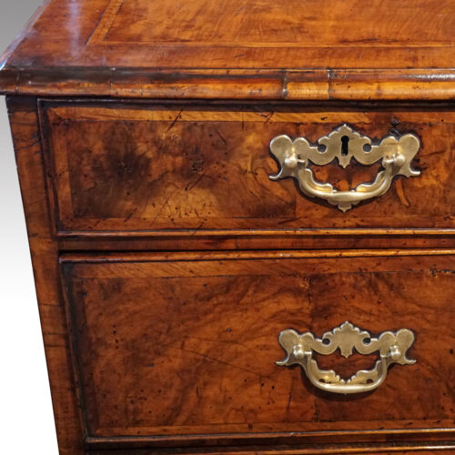 George I walnut chest of drawers drawer detail