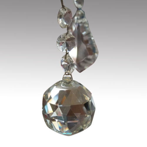Glass chandelier (4)