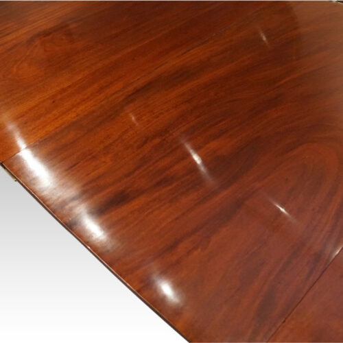 Georgian style mahogany twin pillar dining table edge