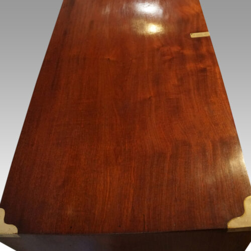 Victorian mahogany campaign chest top