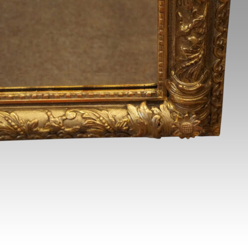 19thc. gilt arch top mirror corner