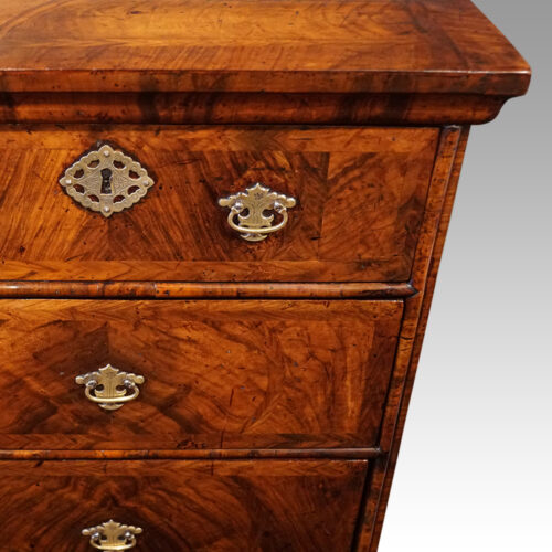 George I walnut chest corner