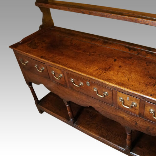 Georgian oak dresser angle