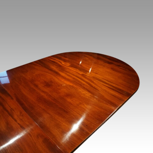 Georgian style mahogany twin pillar dining table end
