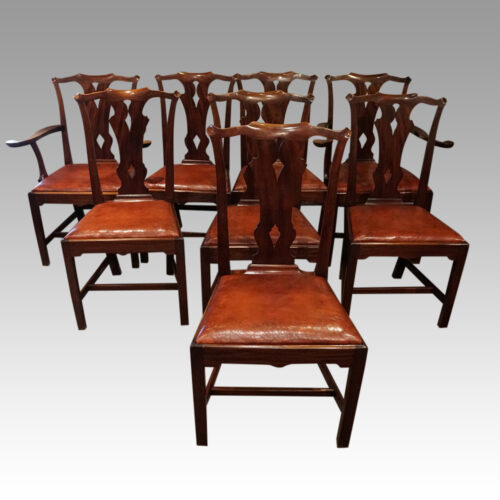 Set of 8 mahogany Georgian style chairs