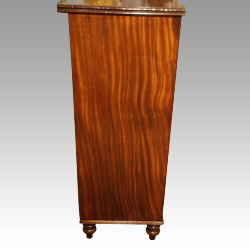 Georgian mahogany small chiffonier side