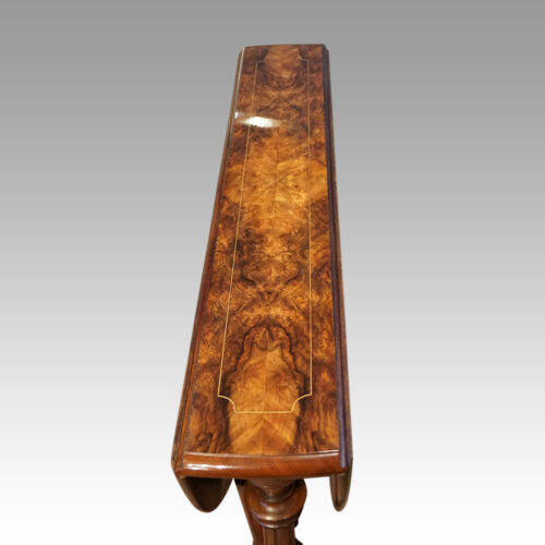 Victorian inlaid walnut Sutherland table top stringing