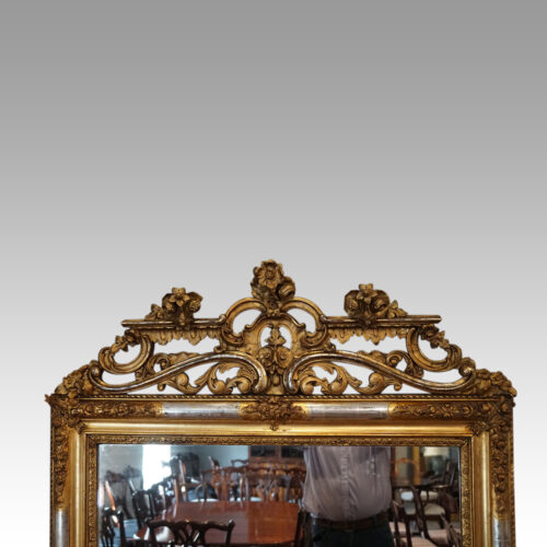 19thc. gold and platinum leaf mirror cresting