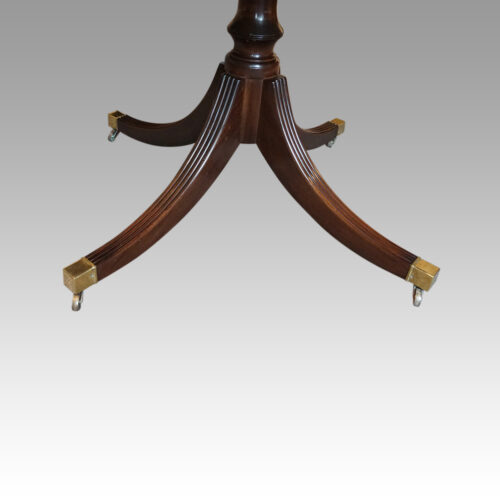 Mahogany extending cross banded dining table base