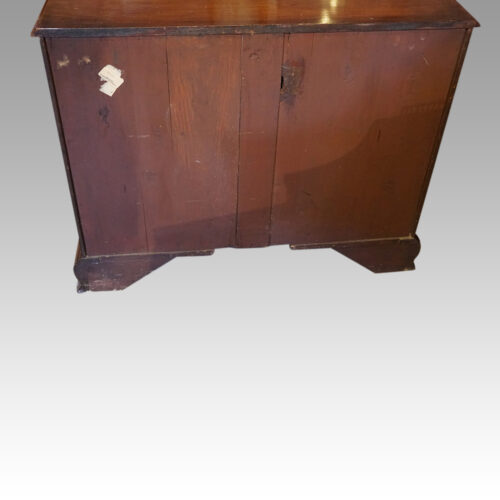 Georgian style mahogany serpentine chest rear