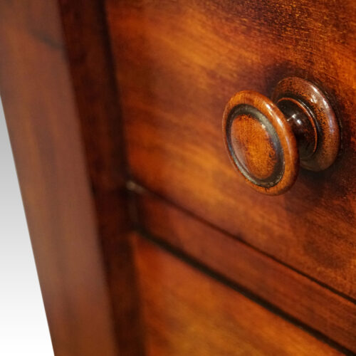 Victorian mahogany Wellington chest knob handle